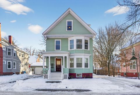 Photo of 71 Lawn Avenue #2, Portland, ME 04103 (MLS # 1651603)