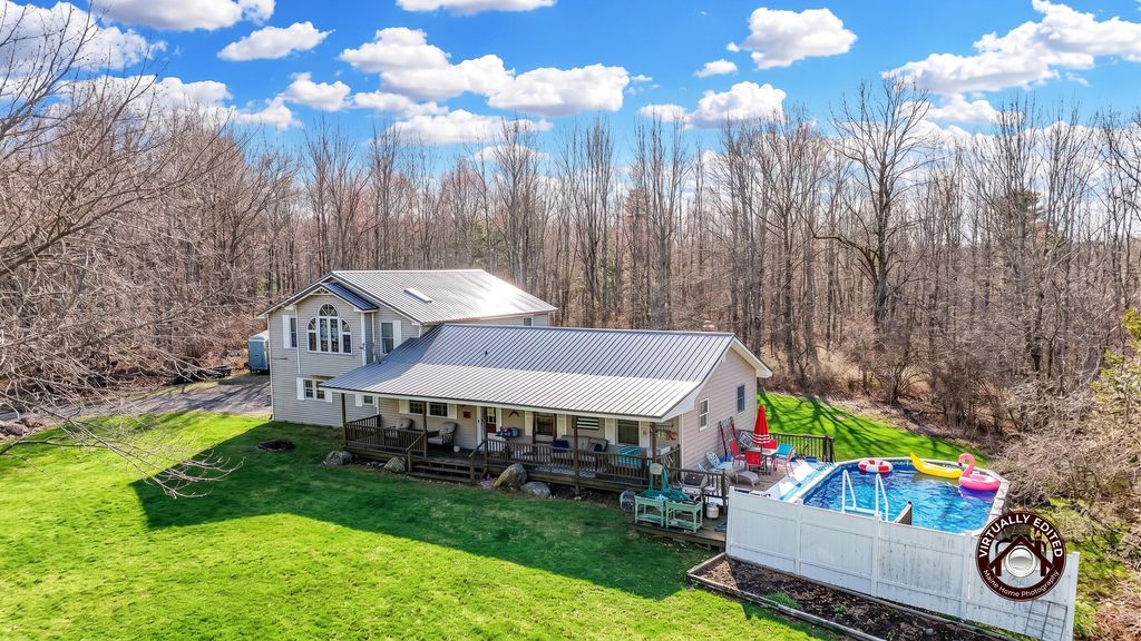 Photo of 43 Peaslee Road, Pittston, ME 04345 (MLS # 1660556)