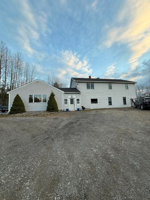 Photo of 26 Clark Street, Thomaston, ME 04861 (MLS # 1643854)