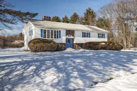 Photo of 19 Birchvale Drive, Portland, ME 04102 (MLS # 1653446)
