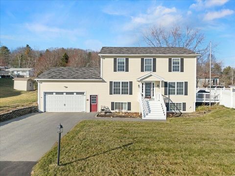 Photo of 4 Church Street, Lewiston, ME 04240 (MLS # 1645424)