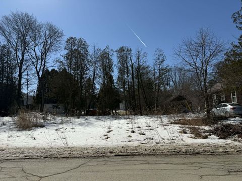 Photo of 10 Hersey Avenue, Bangor, ME 04401 (MLS # 1655204)