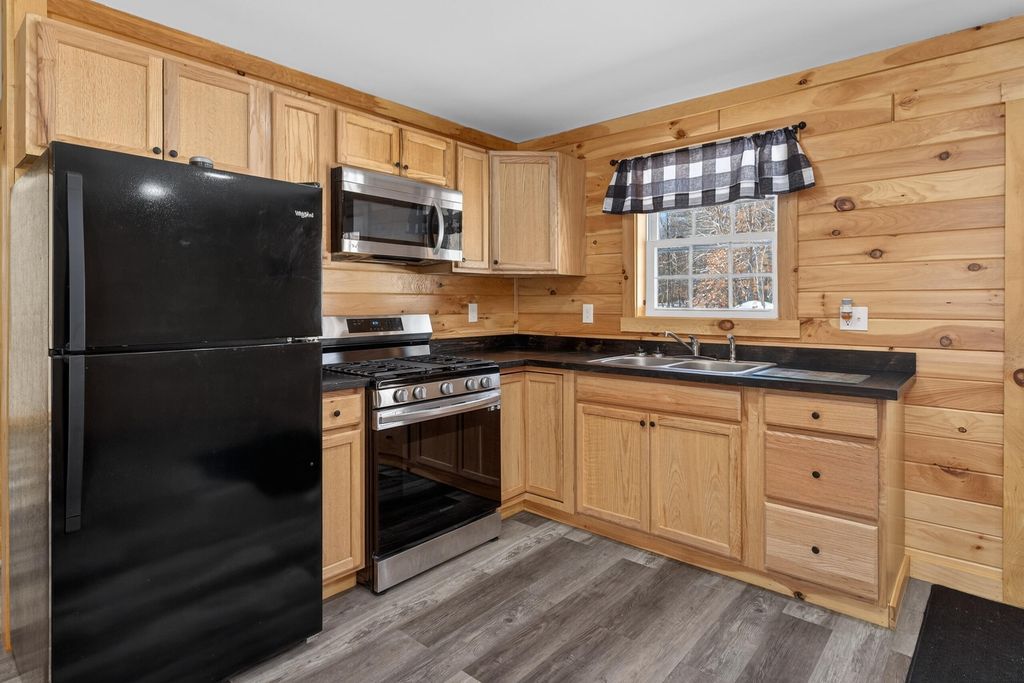 Photo of 933 Bean Road, Mount Vernon, ME 04352 (MLS # 1649762)