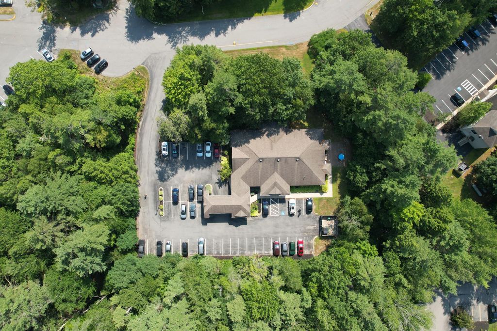 Photo of 20 Northbrook Drive, Falmouth, ME 04105 (MLS # 1635443)