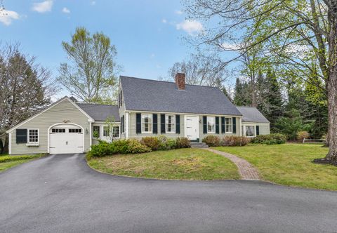 Photo of 163 State Street, Gorham, ME 04038 (MLS # 1661556)
