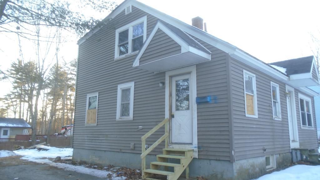 Photo of 72 Yeaton Street, Waterville, ME 04901 (MLS # 1650273)