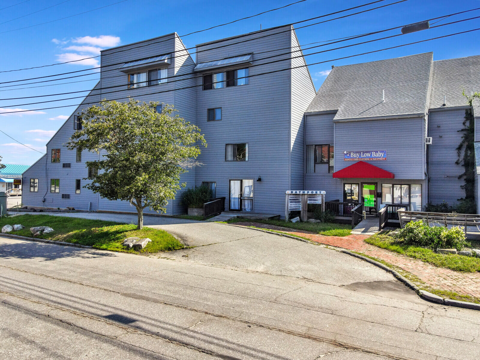 99 Commercial Street