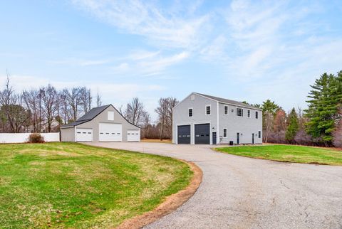 Photo of 34 Maurice Way, Cumberland, ME 04021 (MLS # 1660246)