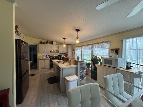 Photo of 5 Freedom Lane, Belfast, ME 04915 (MLS # 1660341)