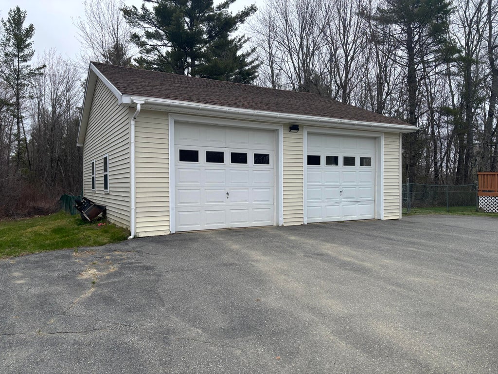 Photo of 5 Freedom Lane, Belfast, ME 04915 (MLS # 1660341)