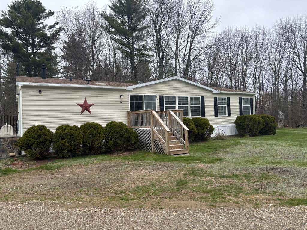 Photo of 5 Freedom Lane, Belfast, ME 04915 (MLS # 1660341)