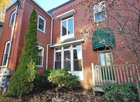 Photo of 34 Lafayette Street #1, Portland, ME 04101 (MLS # 1645898)