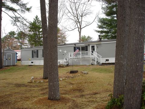 Photo of 9 Holiday Lane, Standish, ME 04084 (MLS # 1658579)