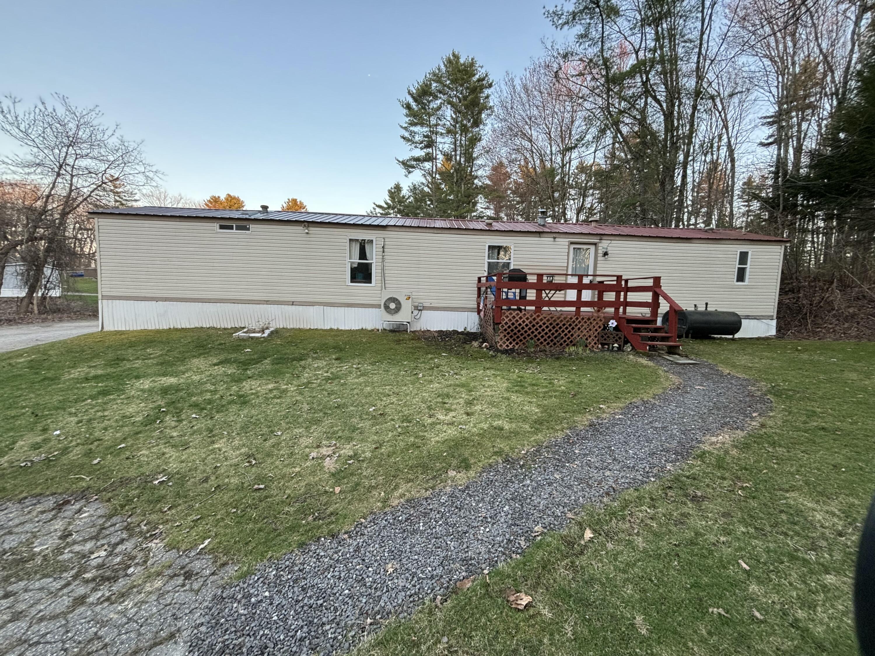 1038 Portland Road 19