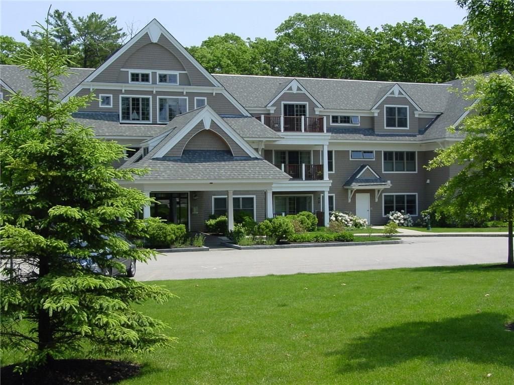Photo of 100 Shepards Cove Road #G204, Kittery, ME 03904 (MLS # 1641663)