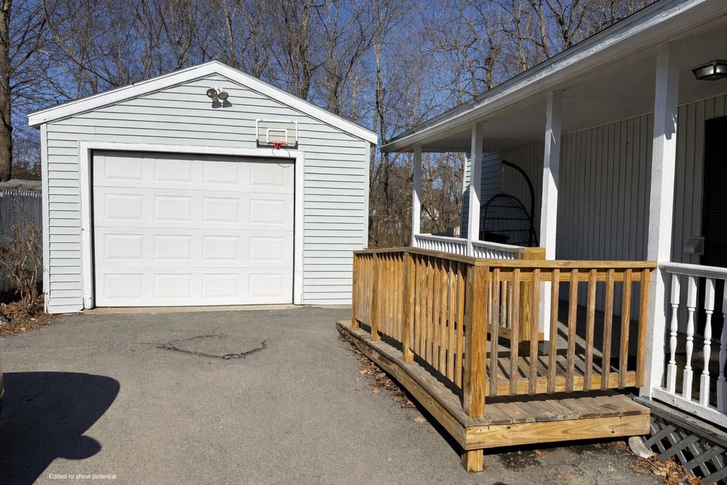 Photo of 53 Fifteenth Street, Bangor, ME 04401 (MLS # 1657210)