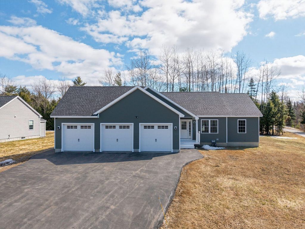 Photo of 31 Meredith Drive, Windham, ME 04062 (MLS # 1654622)