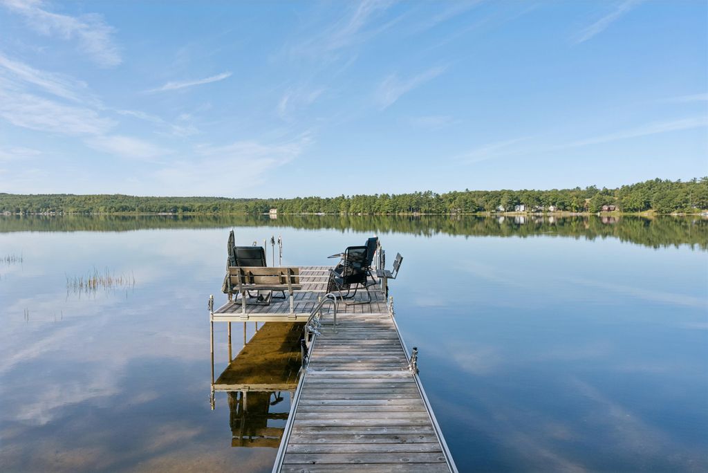 Photo of 85-87 Taywood Road, Auburn, ME 04210 (MLS # 1652158)