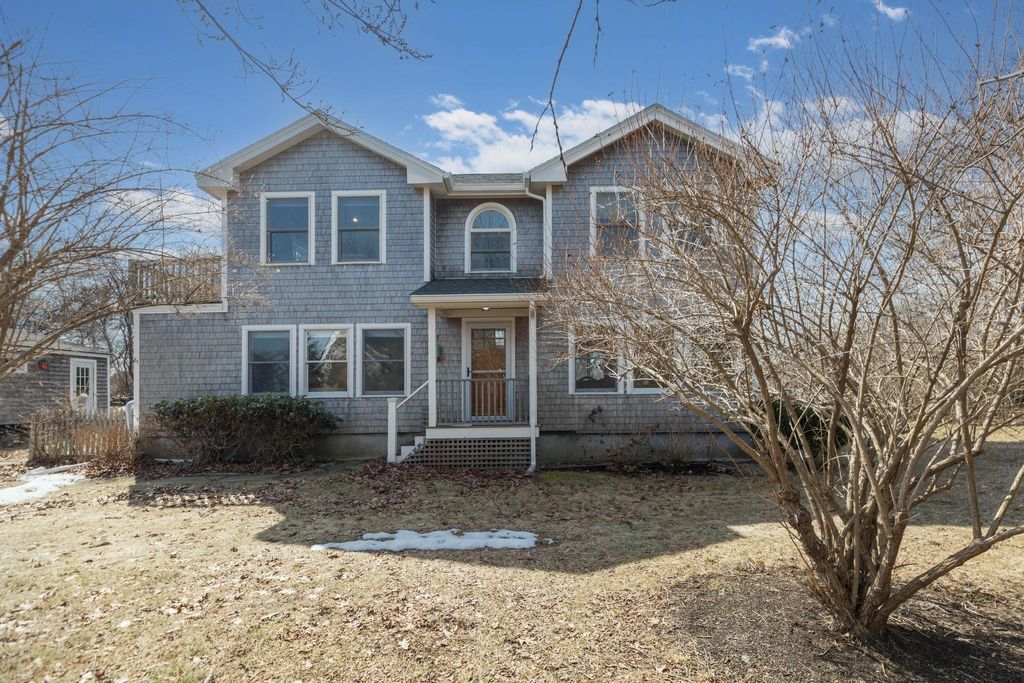 Photo of 81 Goodwin Road, Kittery, ME 03905 (MLS # 1655988)