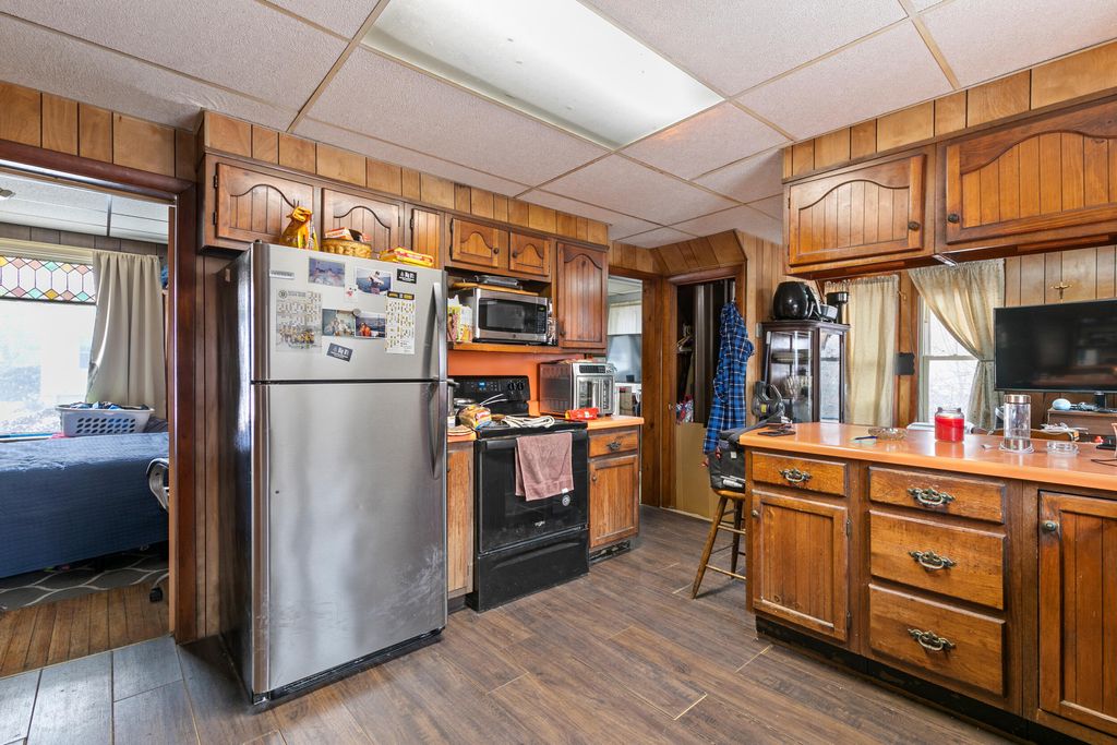 Photo of 36 Lassell Street, Portland, ME 04102 (MLS # 1650104)