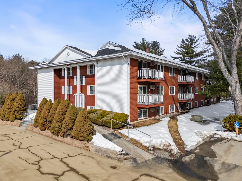 Photo of 600 Riverside Drive #18, Augusta, ME 04330 (MLS # 1652351)