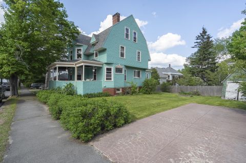 Photo of 27 Norwood Street, Portland, ME 04103 (MLS # 1663438)