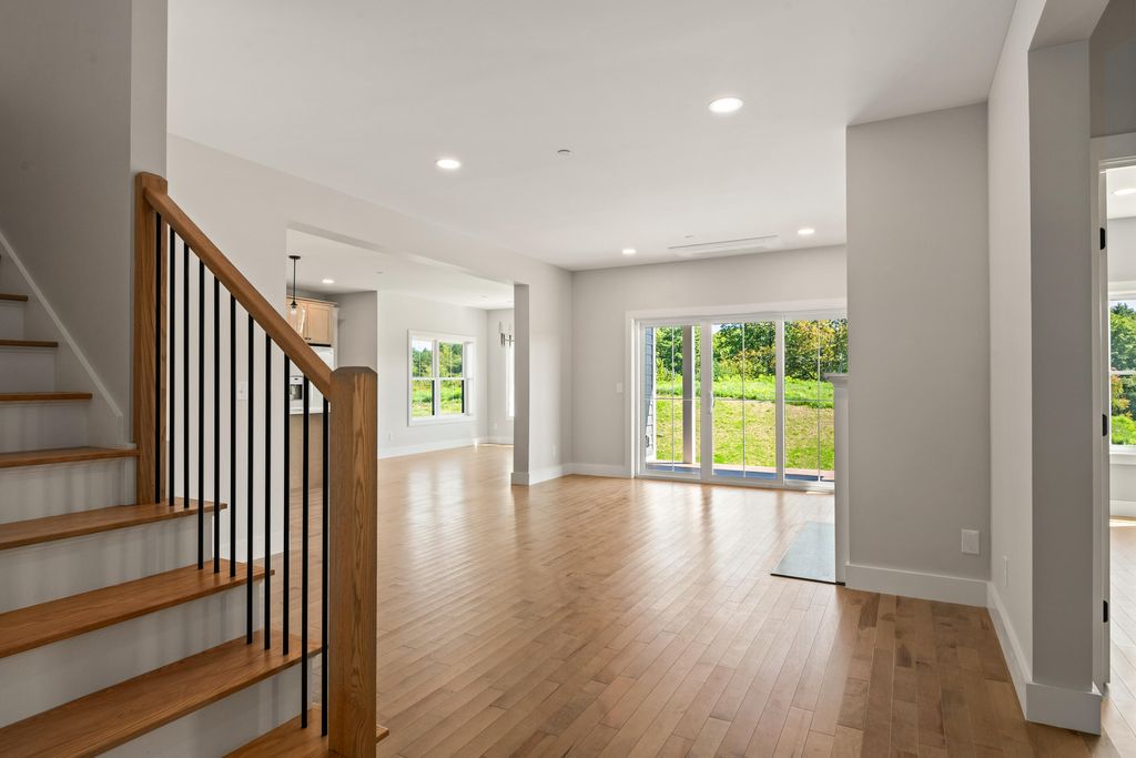 Photo of 108 Owl's Nest Road, Portland, ME 04102 (MLS # 1657945)