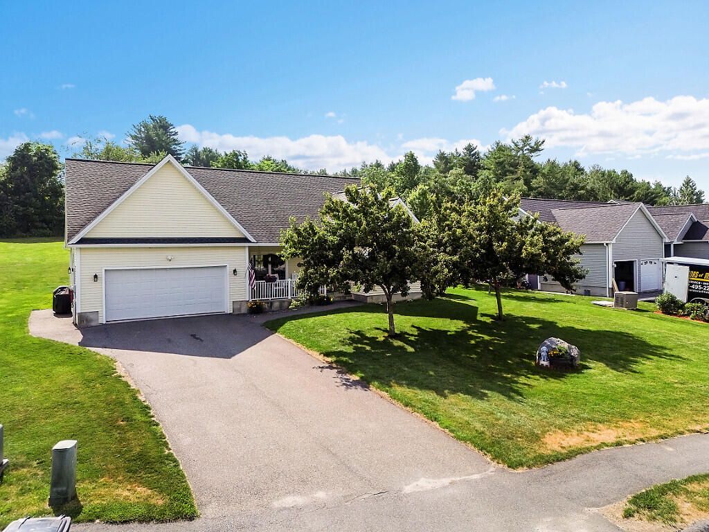 Photo of 15 Fieldstone Drive, Augusta, ME 04330 (MLS # 1648952)