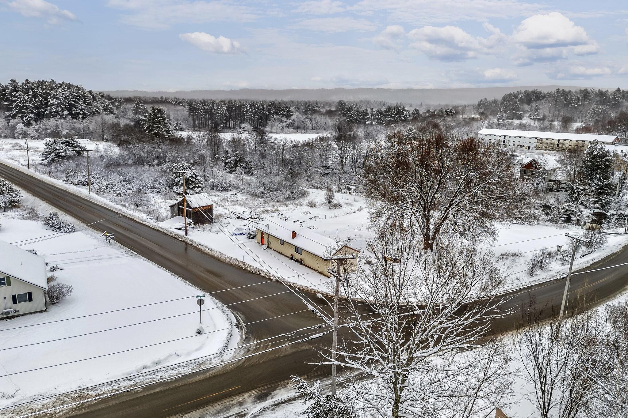 658 Lucy Knowles Road