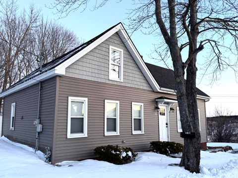 Photo of 16 Bartlett Street, Saco, ME 04072 (MLS # 1652762)