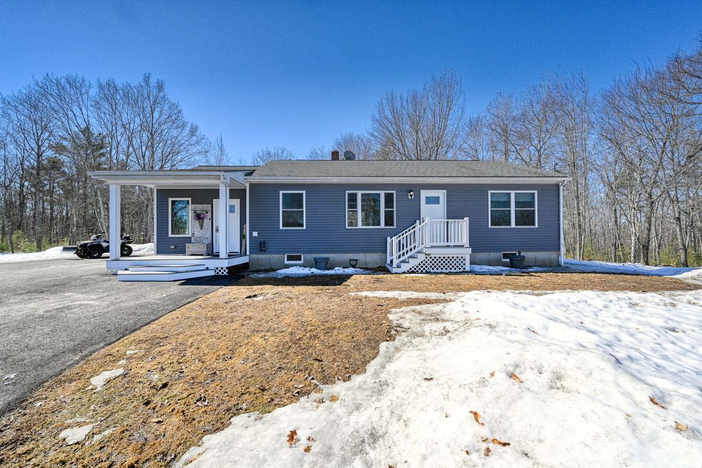 Photo of 35 Pierce Road, Oxford, ME 04270 (MLS # 1654409)