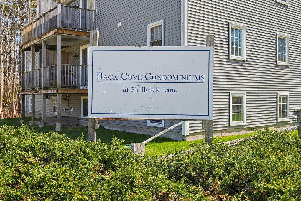 Photo of 1 Philbrick Lane #2, Kittery, ME 03904 (MLS # 1660438)