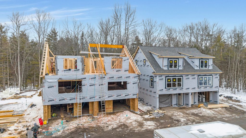 Photo of 9 Creekside Court #5, Kennebunk, ME 04043 (MLS # 1653735)