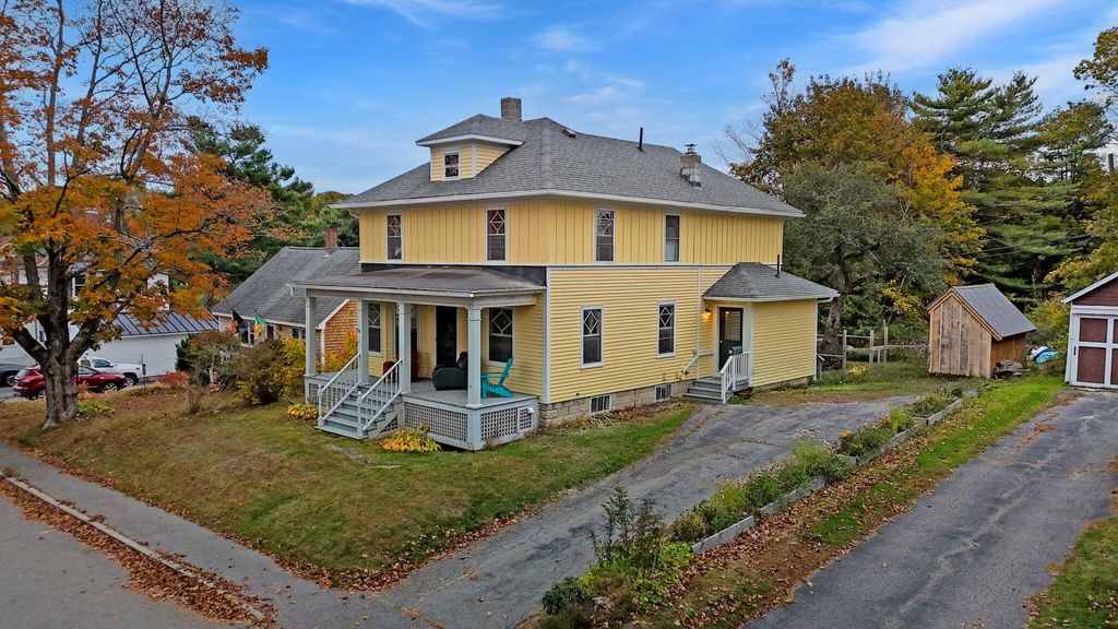 Photo of 34 Park Street, Bath, ME 04530 (MLS # 1641221)