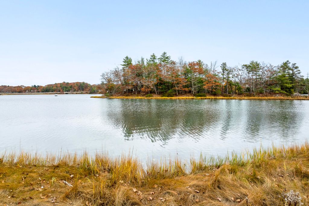 Photo of 45 Harding Road, Brunswick, ME 04011 (MLS # 1642983)