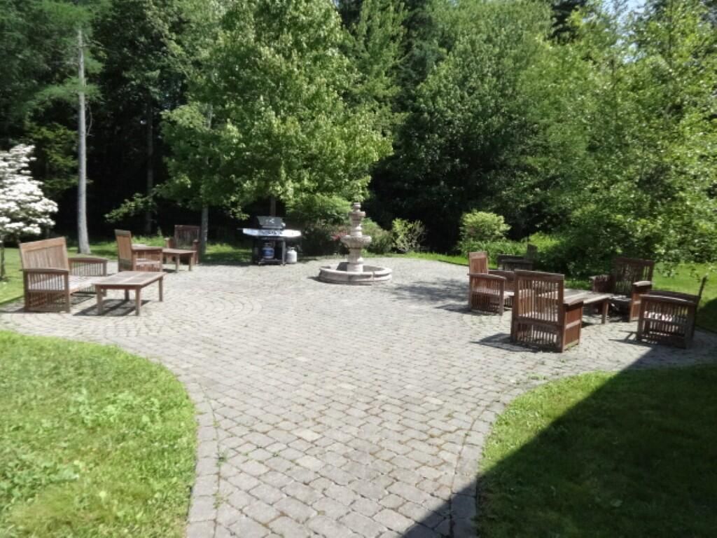 Photo of 79 E Ridge Road #211, Southwest Harbor, ME 04679 (MLS # 1657170)