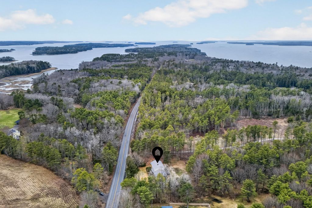 Photo of 556 Mere Point Road, Brunswick, ME 04011 (MLS # 1658668)