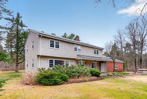Photo of 556 Mere Point Road, Brunswick, ME 04011 (MLS # 1658668)