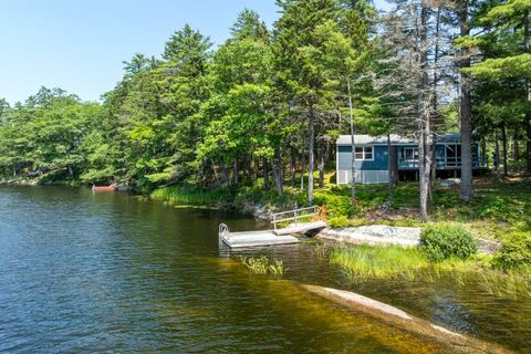 Photo of 42 Wawenock Trail, Boothbay Harbor, ME 04538 (MLS # 1656077)