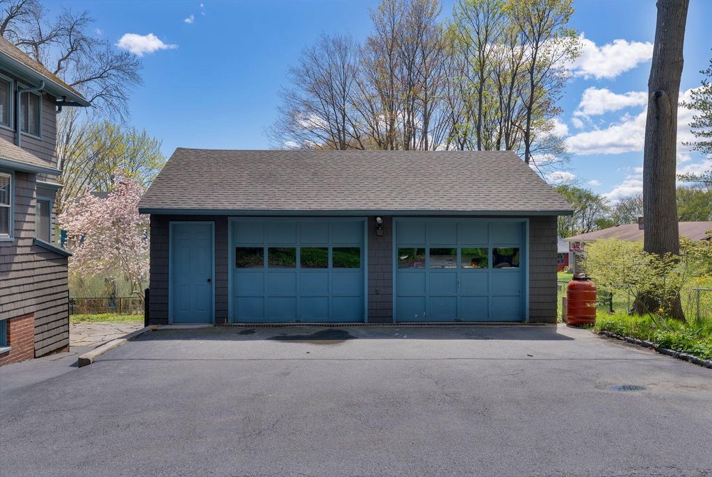 Photo of 160 Craigie Street, Portland, ME 04102 (MLS # 1661673)