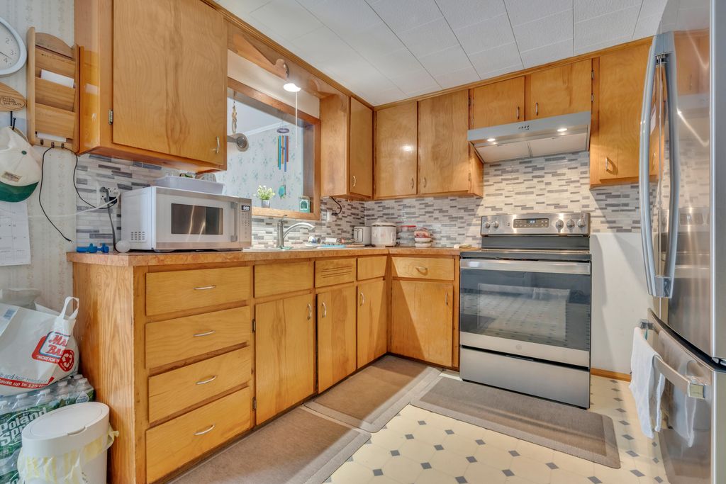 Photo of 63 Country Club Road, Sanford, ME 04073 (MLS # 1646444)