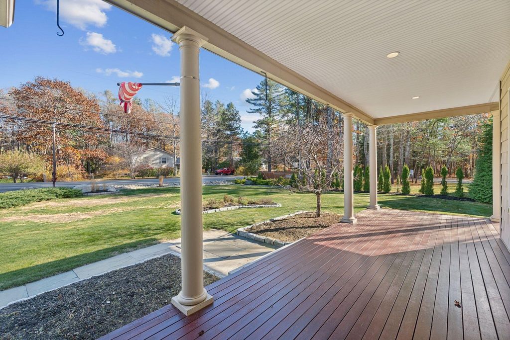 Photo of 250 Mere Point Road, Brunswick, ME 04011 (MLS # 1649114)