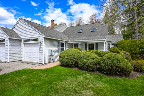 Photo of 66 Stratford Place #41, Kennebunk, ME 04043 (MLS # 1662483)