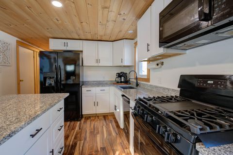 Photo of 20 Ramsdell Road, Gray, ME 04039 (MLS # 1645460)