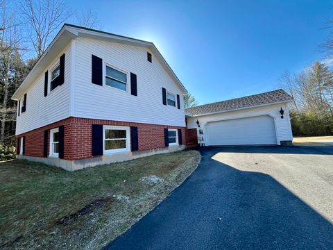 Photo of 76 Rayville Road, Otisfield, ME 04270 (MLS # 1658288)