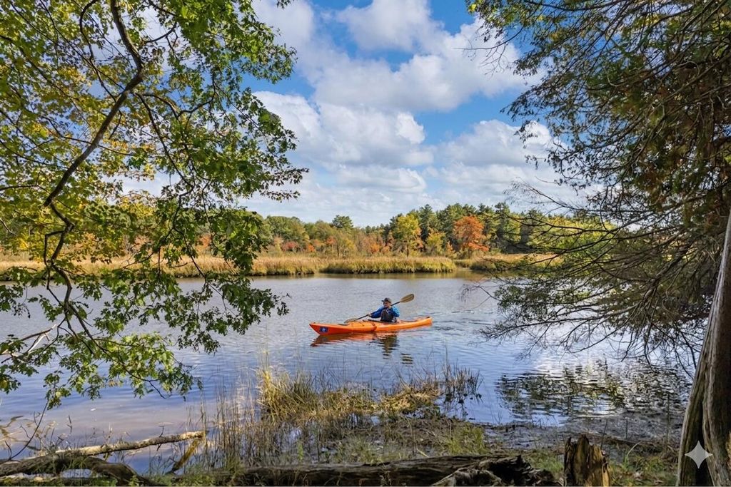 Photo of 847 Middlesex Road, Topsham, ME 04086 (MLS # 1657182)