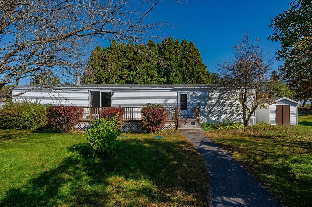 Photo of 28 Sunrise Hill, Berwick, ME 03901 (MLS # 1640265)