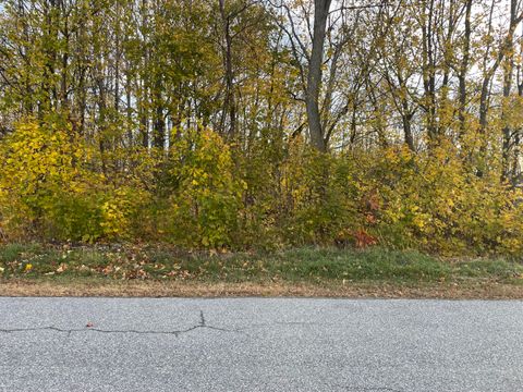 Photo of lot 43 Bates Street, Pittsfield, ME 04967 (MLS # 1649236)