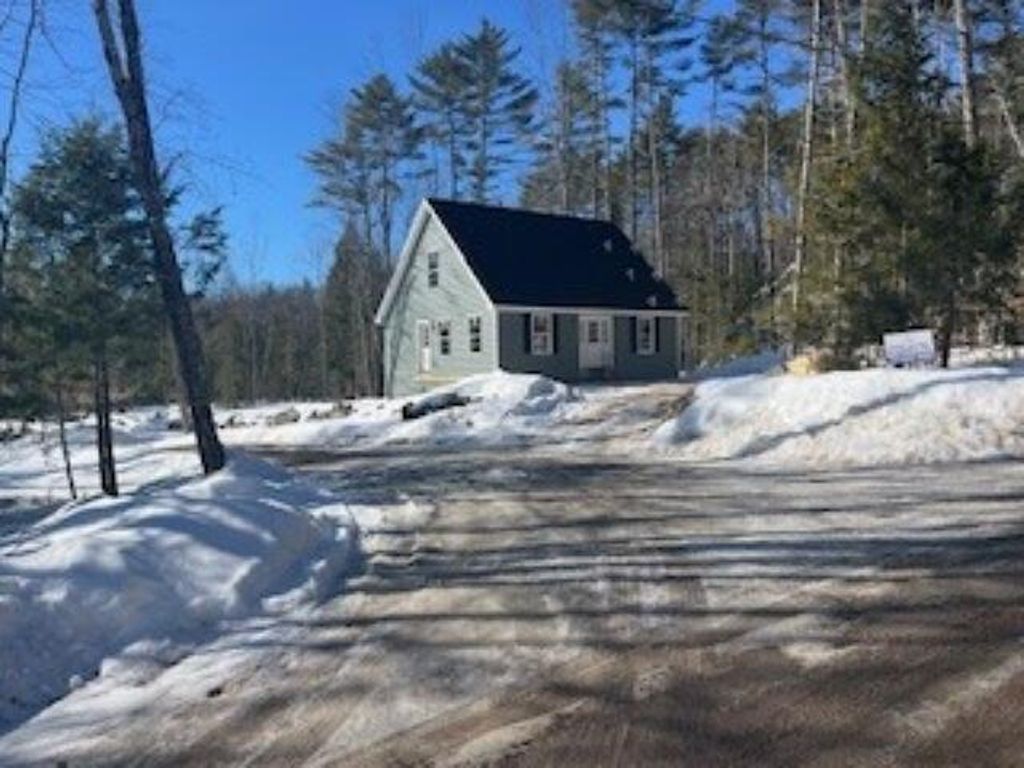 Photo of Lot 47 Colonial Circle, Harrison, ME 04040 (MLS # 1654053)