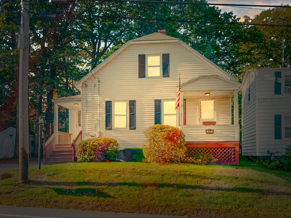 Photo of 47 Goddard Road, Lewiston, ME 04240 (MLS # 1640105)